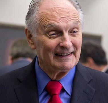 Alan Alda Diagnosed With Parkinson's Disease